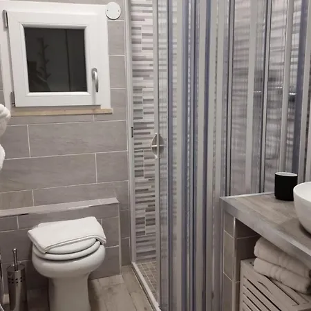 招待所 A Casa Di Asja 特尔尼